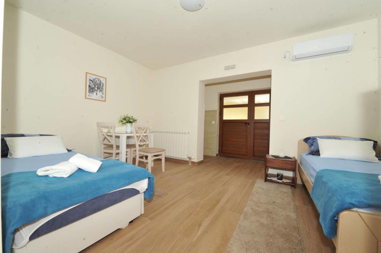 Apartments Olive Cattaro Esterno foto