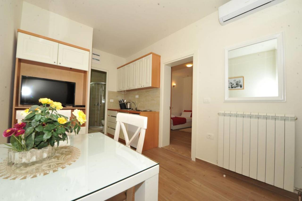 Apartments Olive Cattaro Esterno foto